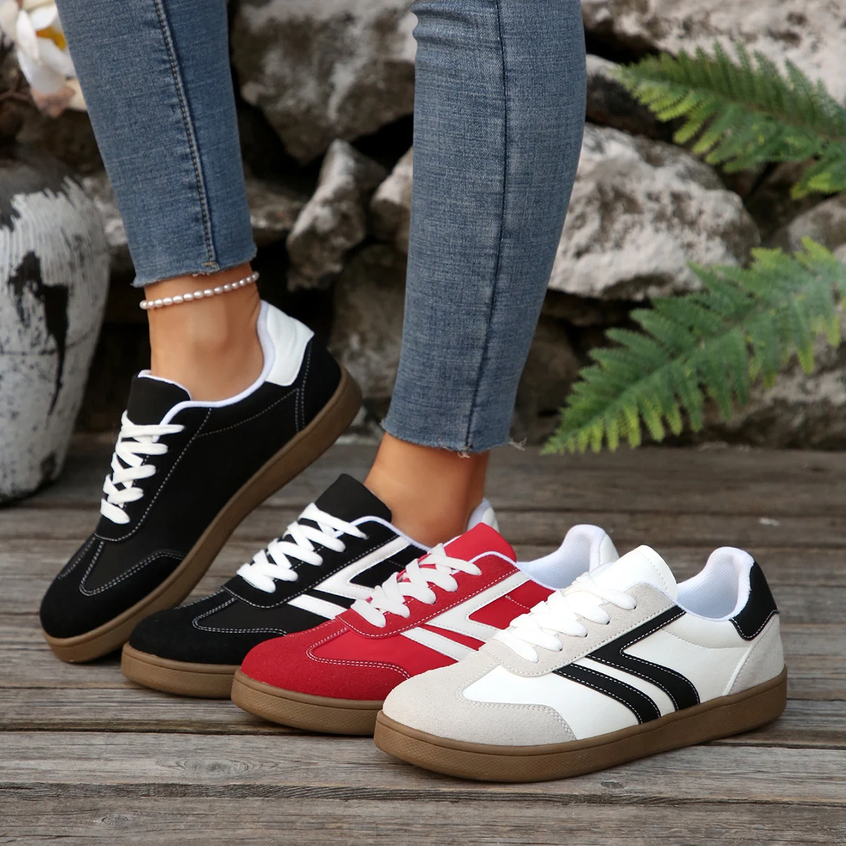 Women Sneakers Thick Sole Casual Board Shoes for Women 2025 New Cowhide Everything Soft Sole Sneakers Women Zapatos De Mujer
Women Sneakers Thick Sole Casual Board Shoes for Women 2025 New Cowhide Everything Soft Sole Sneakers Women Zapatos De Mujer