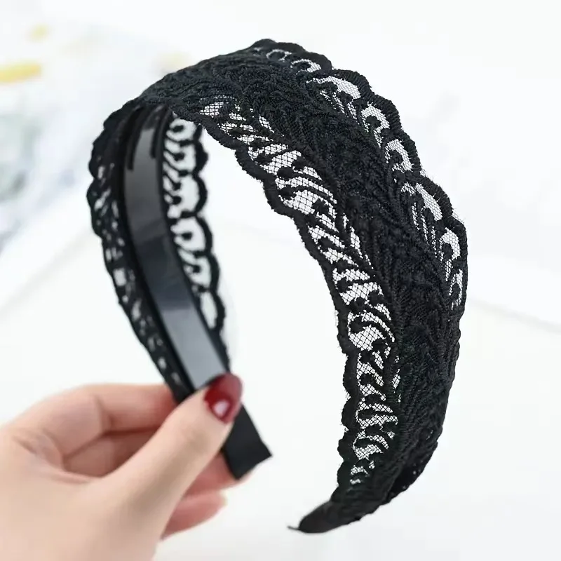 Good Quality Retro lace Wide black Headwear Elegant Headband for Women Girls Vintage Hairband Hoop for Hair Accessories
Good Quality Retro lace Wide black Headwear Elegant Headband for Women Girls Vintage Hairband Hoop for Hair Accessories