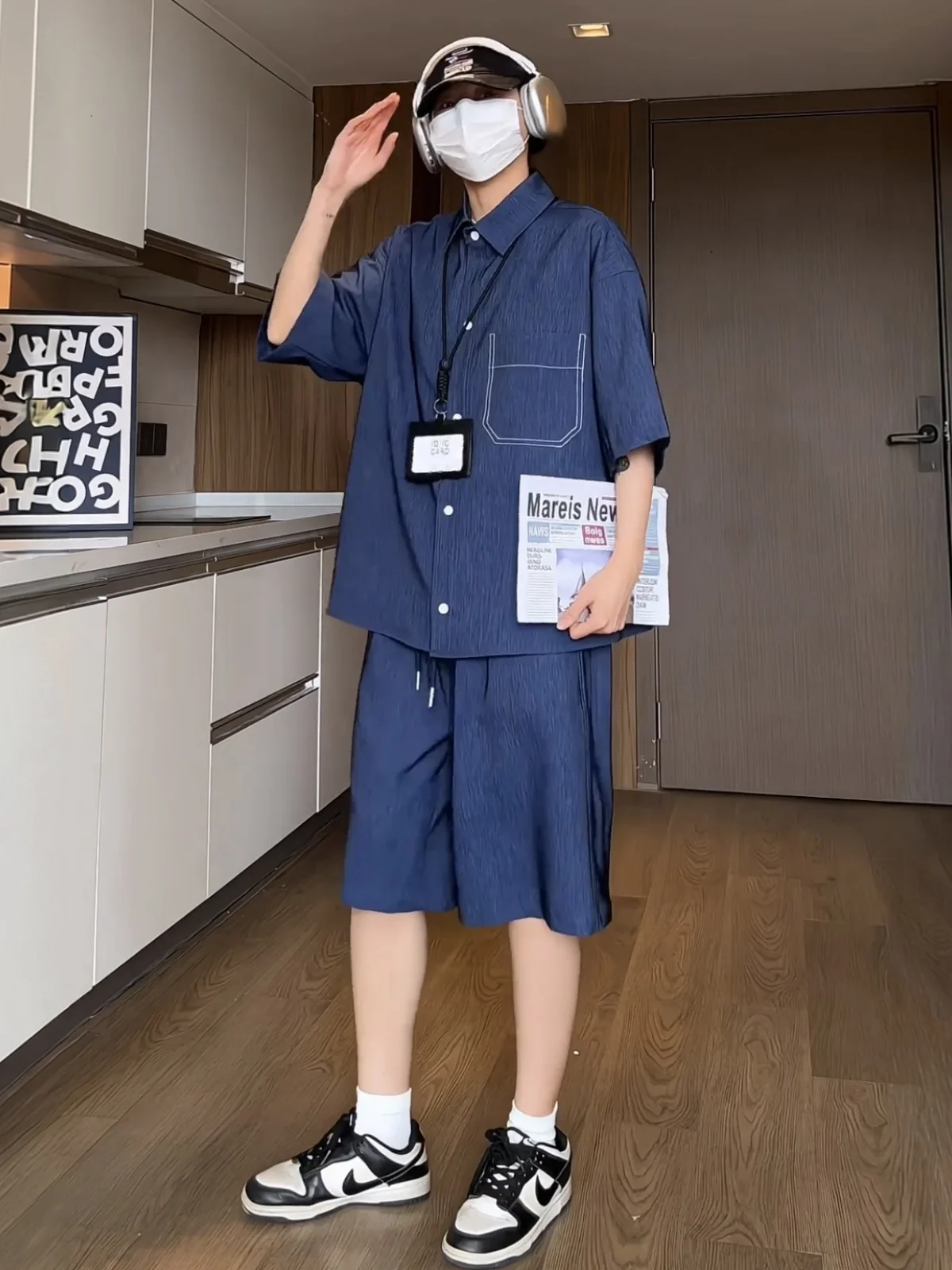 Summer Thin Ice Silk Denim Casual Sports Set Men's Short Sleeve Shirt And Shorts Two Piece Set Lightweight Breathable Polyester
Summer Thin Ice Silk Denim Casual Sports Set Men's Short Sleeve Shirt And Shorts Two Piece Set Lightweight Breathable Polyester