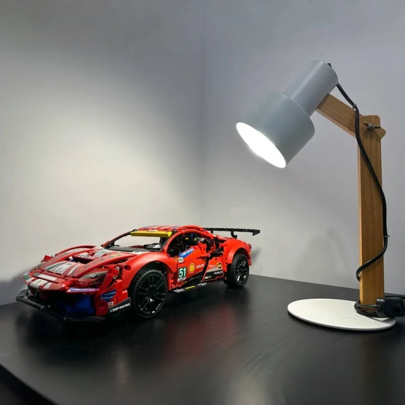 1677 шт., новый 488 GTE, технология строительных блоков, серия спортивных гонок, модель суперкара, сделай сам, сборка строительных блоков для взрослых
1677 шт., новый 488 GTE, технология строительных блоков, серия спортивных гонок, модель суперкара, сделай сам, сборка строительных блоков для взрослых