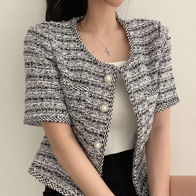 Chic Summer Pearl Embellied Loose Fit round Ne Single Button Double ket Thi Tweed ort Coat Ele Simple Sle
Chic Summer Pearl Embellied Loose Fit round Ne Single Button Double ket Thi Tweed ort Coat Ele Simple Sle
