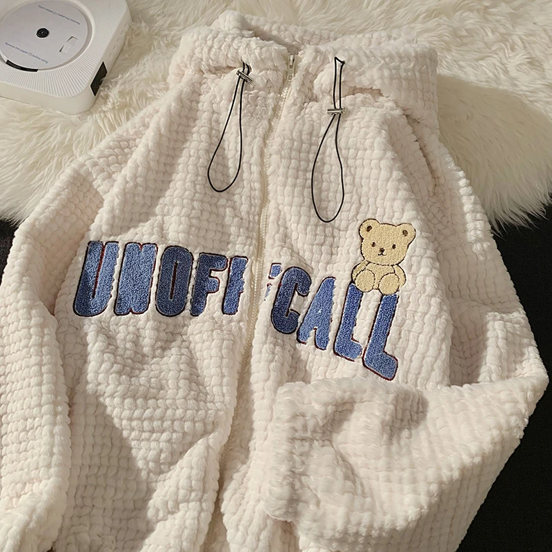 Женский осенне-зимний кардиган Dops из хлопка с вышивкой в виде медведя, в японском стиле, с капюшоном, свободного кроя
Женский осенне-зимний кардиган Dops из хлопка с вышивкой в виде медведя, в японском стиле, с капюшоном, свободного кроя