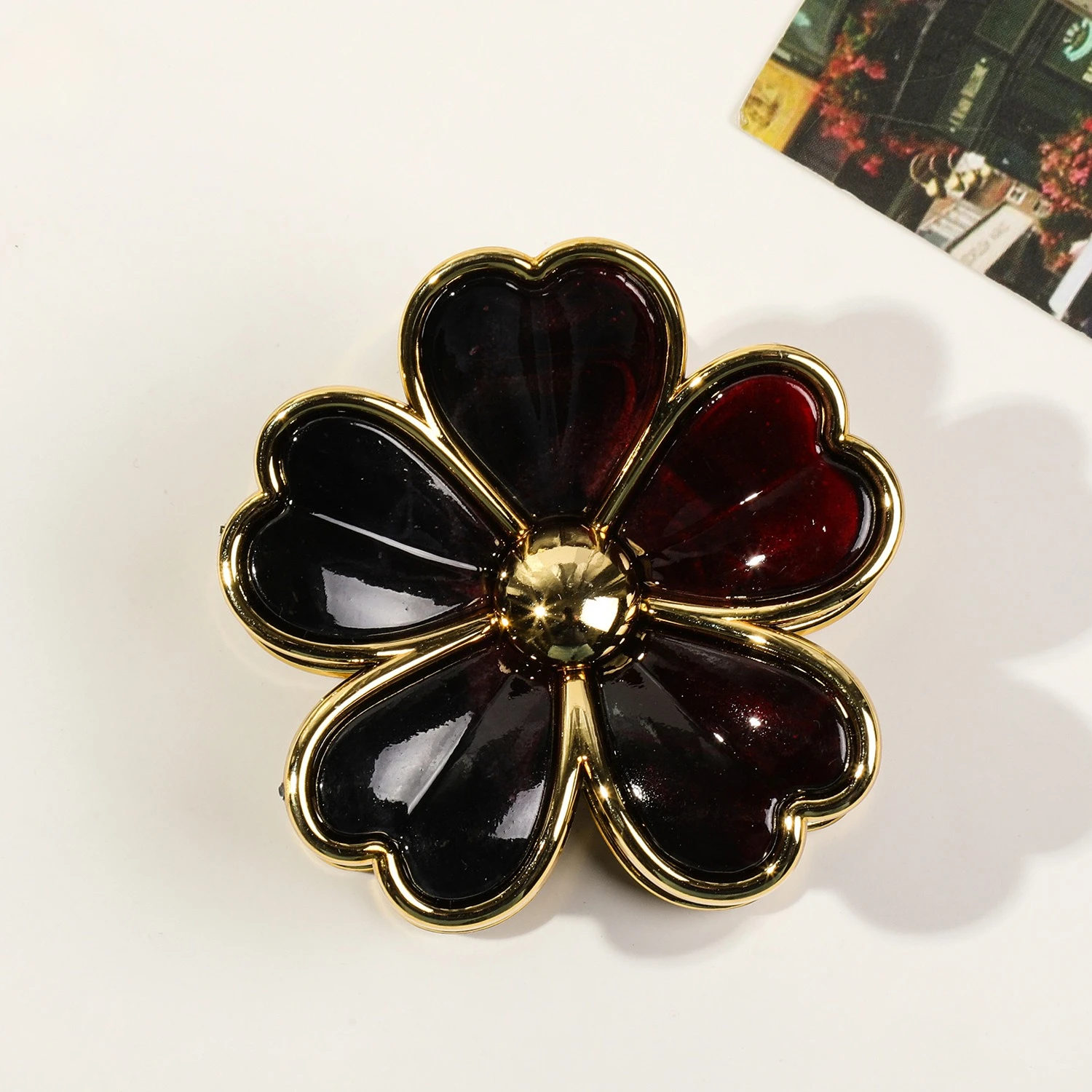 Gold-Plated Floral Hair Clip Stylish and Sophisticated Shark Clip Ideal for Thick Hair Ponytail Hair Clip
Gold-Plated Floral Hair Clip Stylish and Sophisticated Shark Clip Ideal for Thick Hair Ponytail Hair Clip