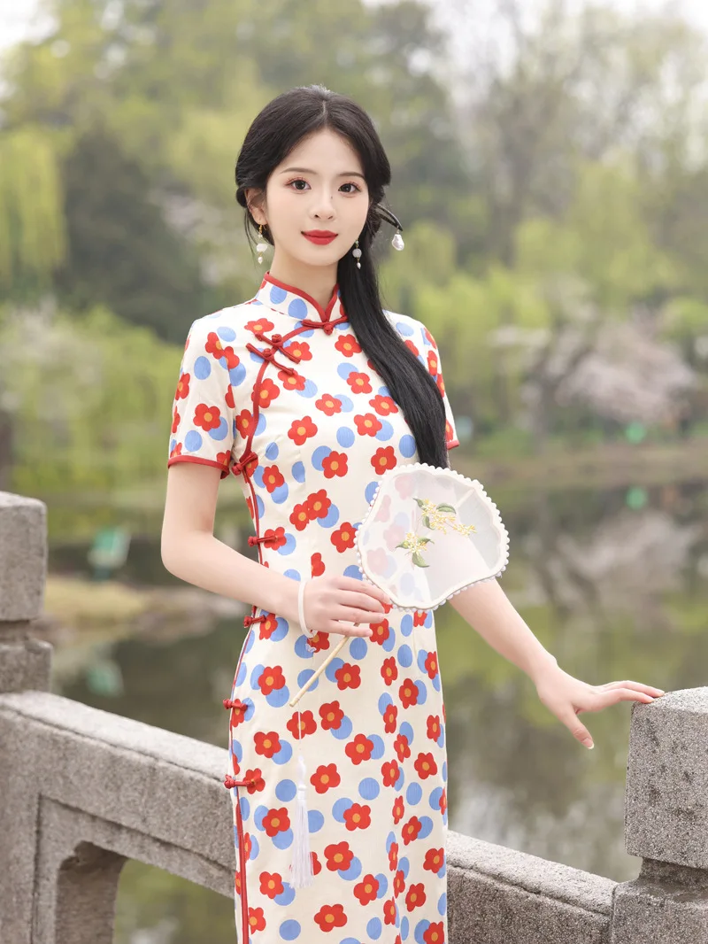 Gentle Style Red Summer Cheongsam Sweet Vintage Women Floral Long Dress Chinese Style Daily Female Qipao Dresses
Gentle Style Red Summer Cheongsam Sweet Vintage Women Floral Long Dress Chinese Style Daily Female Qipao Dresses