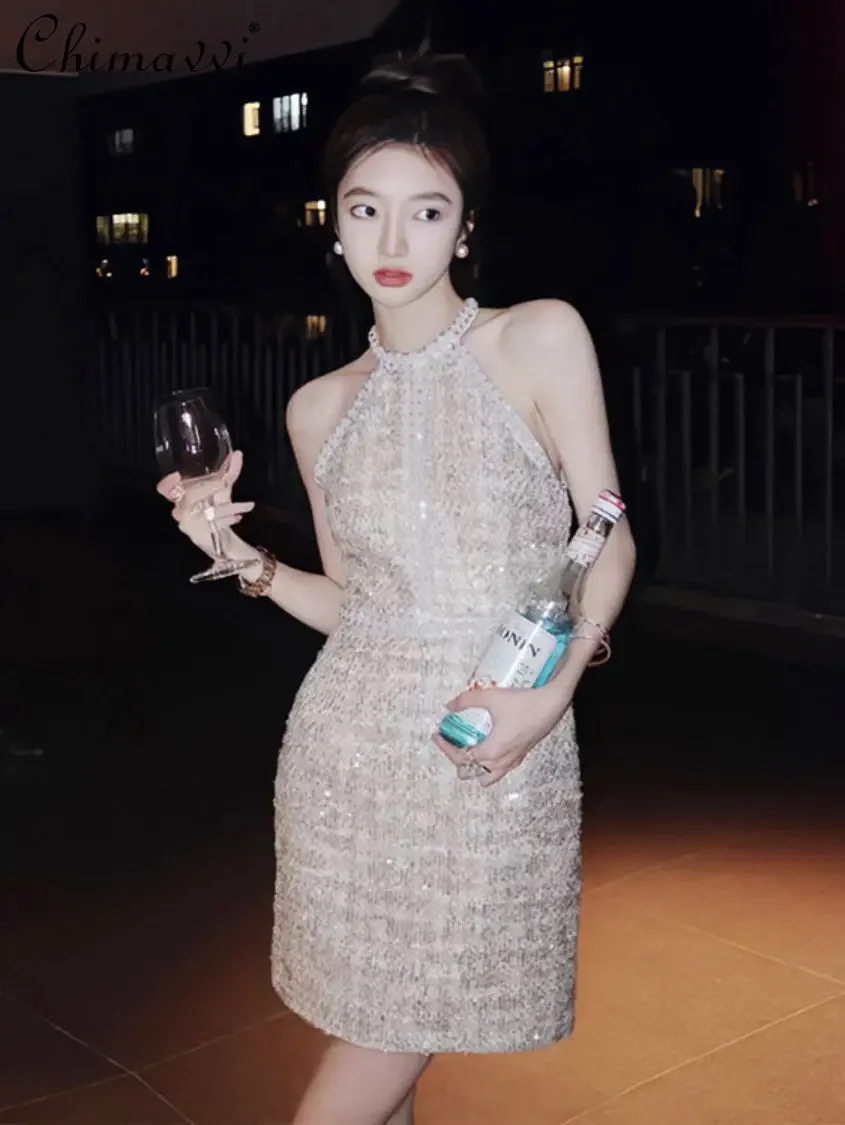 French Elegant Halter Dress Women's 2023 Spring and Summer Sleeveless Short Commuter Sequined Short Dress Bodycon Dress Female
French Elegant Halter Dress Women's 2023 Spring and Summer Sleeveless Short Commuter Sequined Short Dress Bodycon Dress Female