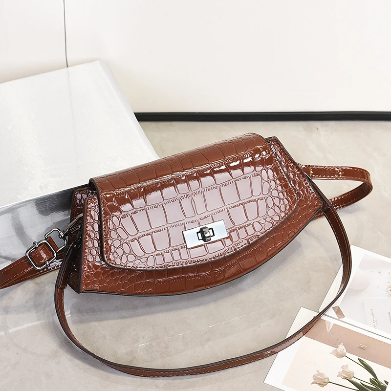 Spring and summer crossbody bag, handbag, stylish women's bag, shoulder bag, new large bag, Korean version, trendy
Spring and summer crossbody bag, handbag, stylish women's bag, shoulder bag, new large bag, Korean version, trendy