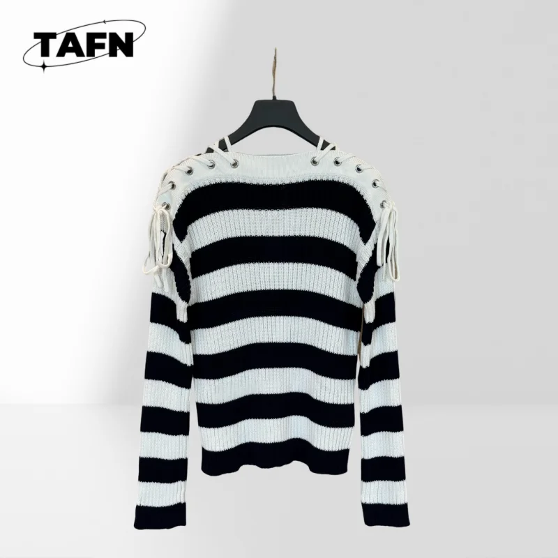 Soft and Breathable Cashmere Knit Sweater for Women, Great for Layering Cozy and Fashionable for Winter AH2125
Soft and Breathable Cashmere Knit Sweater for Women, Great for Layering Cozy and Fashionable for Winter AH2125