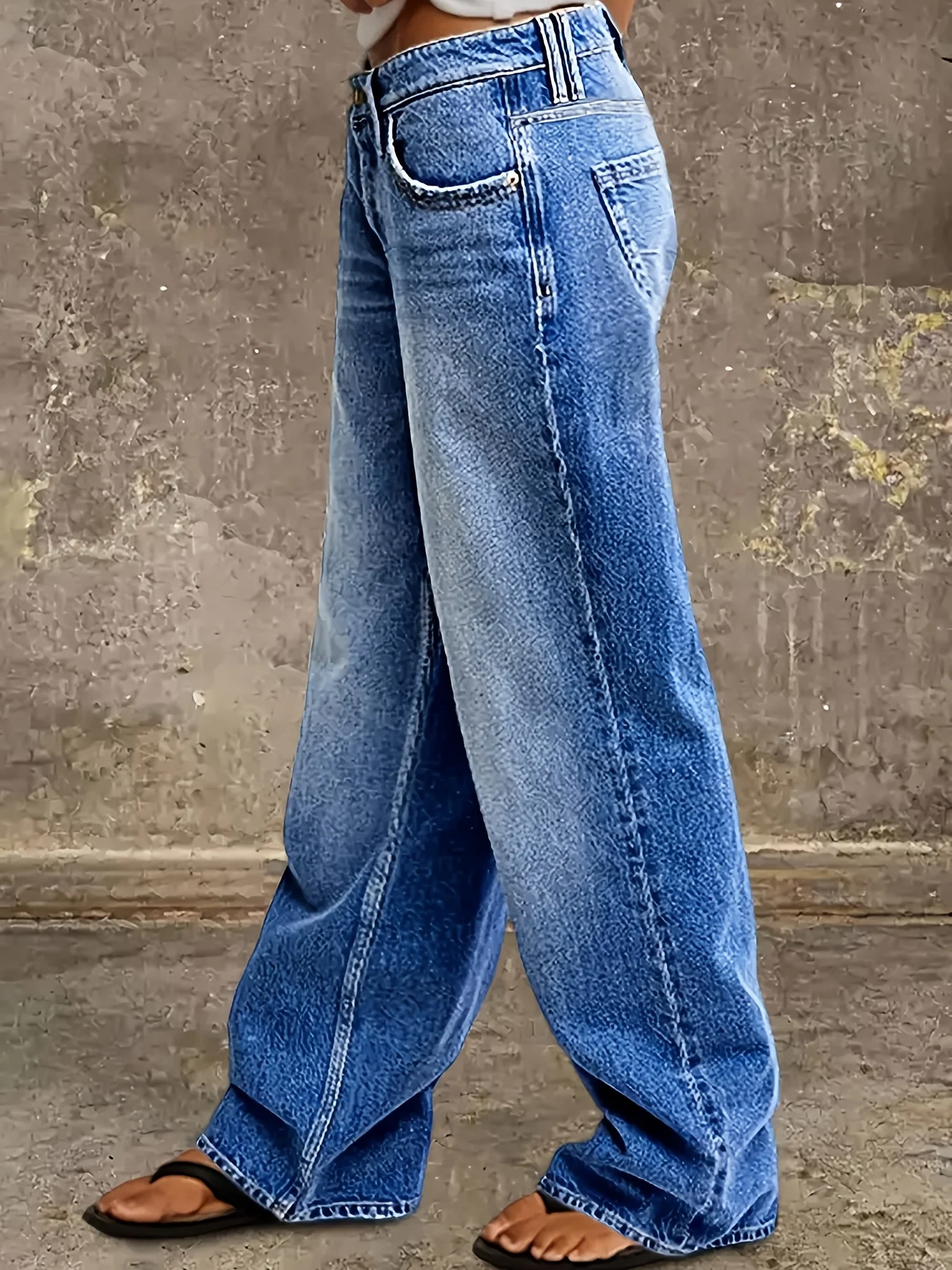 Женские новые стильные универсальные градиентные синие широкие джинсы, с высокой талией, для похудения, винтажные свободные джинсовые брюки
Женские новые стильные универсальные градиентные синие широкие джинсы, с высокой талией, для похудения, винтажные свободные джинсовые брюки