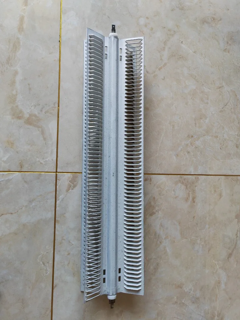 464mm1500W Airfoil Aluminum Fin Electric Heating Tube X Type Heater Heater Skirting Line Double Head Outlet Single Gear
464mm1500W Airfoil Aluminum Fin Electric Heating Tube X Type Heater Heater Skirting Line Double Head Outlet Single Gear