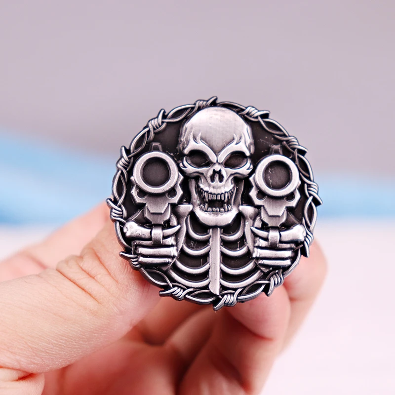 Skull With Two Guns Pistols Enamel Pin PUNK Skeleton Brooches Gunslinger Badges Accessories Gifts
Skull With Two Guns Pistols Enamel Pin PUNK Skeleton Brooches Gunslinger Badges Accessories Gifts