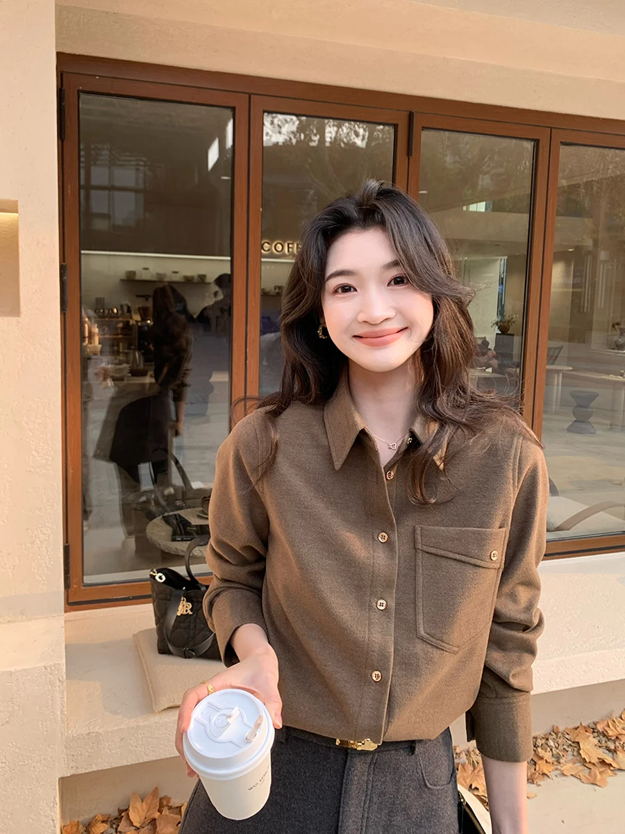 Folelse Korean Sle Thiened Long Sve Fce Women's irt Jaet Warm Inner Wear Layered irt Polyester Fiber
Folelse Korean Sle Thiened Long Sve Fce Women's irt Jaet Warm Inner Wear Layered irt Polyester Fiber