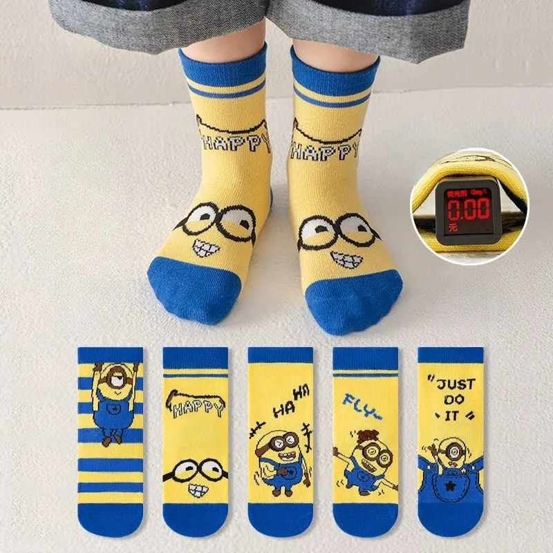 Minions Cartoon Mid-calf Socks for Little Boys All-season Casual Crew Socks for Baby Girls Soft Breathable Cute Daily Kids Socks
Minions Cartoon Mid-calf Socks for Little Boys All-season Casual Crew Socks for Baby Girls Soft Breathable Cute Daily Kids Socks