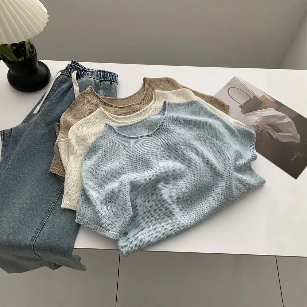 Seamless Short-sleeve Casual Knit For Women, Summer Thin Loose Slim-fit Top
Seamless Short-sleeve Casual Knit For Women, Summer Thin Loose Slim-fit Top