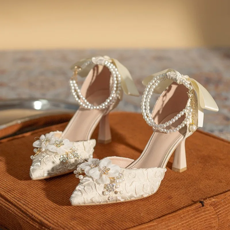 Elegant Womens Wedding Shoes Fashion Flower High Heeled Sandals for Woman French Style Casual Shoes Designer Shoes Zapatos Mujer
Elegant Womens Wedding Shoes Fashion Flower High Heeled Sandals for Woman French Style Casual Shoes Designer Shoes Zapatos Mujer