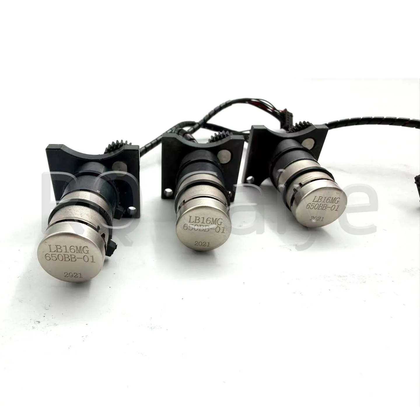 1PCS Ryobi 750 Printing Machine LB16MG-650BB-01 Ink Key Motor Printing Machine Parts Motor With Gear
1PCS Ryobi 750 Printing Machine LB16MG-650BB-01 Ink Key Motor Printing Machine Parts Motor With Gear