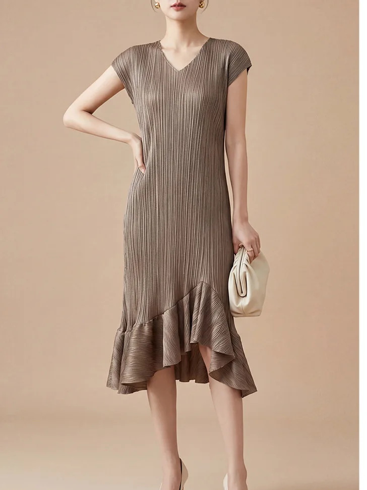 Ele V-Ne Pleated Knee-Length Midi Dr Women's Tee-Resemblance Wind Irregular Hemline Svel Summer Dr
Ele V-Ne Pleated Knee-Length Midi Dr Women's Tee-Resemblance Wind Irregular Hemline Svel Summer Dr