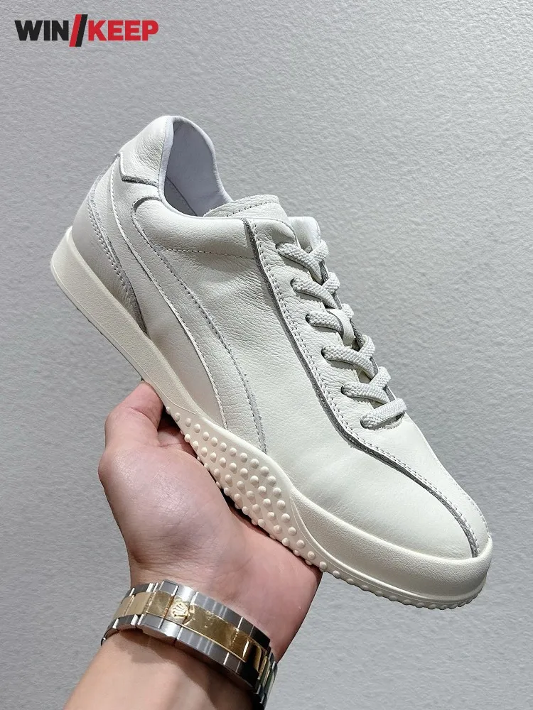Spring Design Men Solid Color Lace Up Real Leather Breathable Sneakers Comfortable Platform Running Jogging Trainers Sport Shoes
Spring Design Men Solid Color Lace Up Real Leather Breathable Sneakers Comfortable Platform Running Jogging Trainers Sport Shoes