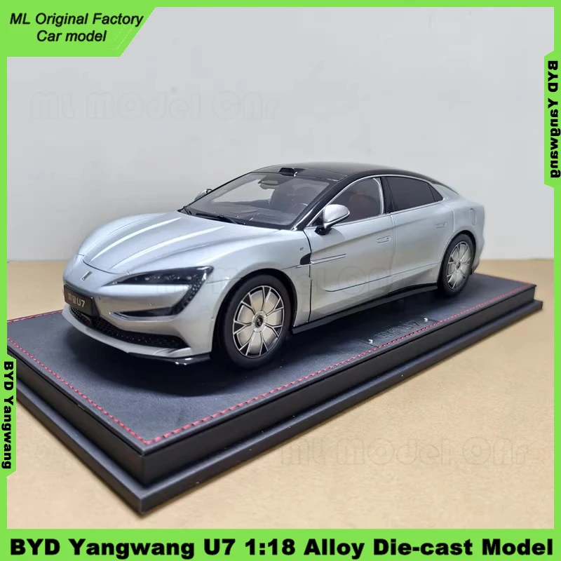 BYD Yangwang U7 1:18 Officially Licensed Alloy Die-cast Model, Premium Luxury Sports Sedan Replica for Collectors & Display
BYD Yangwang U7 1:18 Officially Licensed Alloy Die-cast Model, Premium Luxury Sports Sedan Replica for Collectors & Display