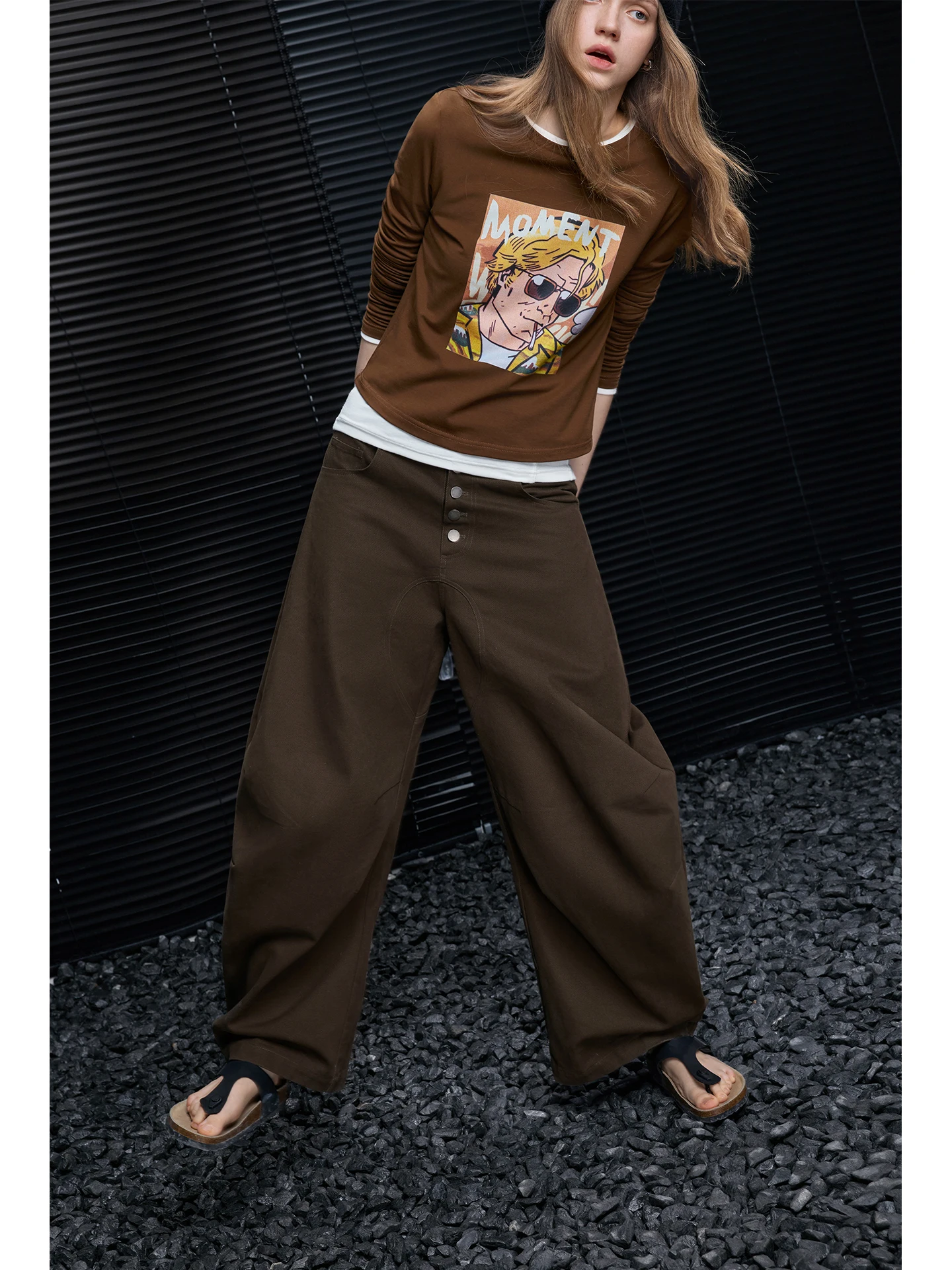 Cotton Wide Leg Casual Pants Women's Spring 2026 New Sle Blade Pants Street Faion Color l Waist Button Closure
Cotton Wide Leg Casual Pants Women's Spring 2026 New Sle Blade Pants Street Faion Color l Waist Button Closure