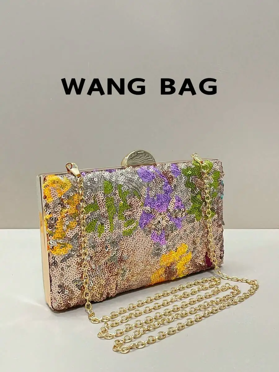 Sequin Embroidered Floral Clutch Bag For Women Evening Party Handbag
Sequin Embroidered Floral Clutch Bag For Women Evening Party Handbag