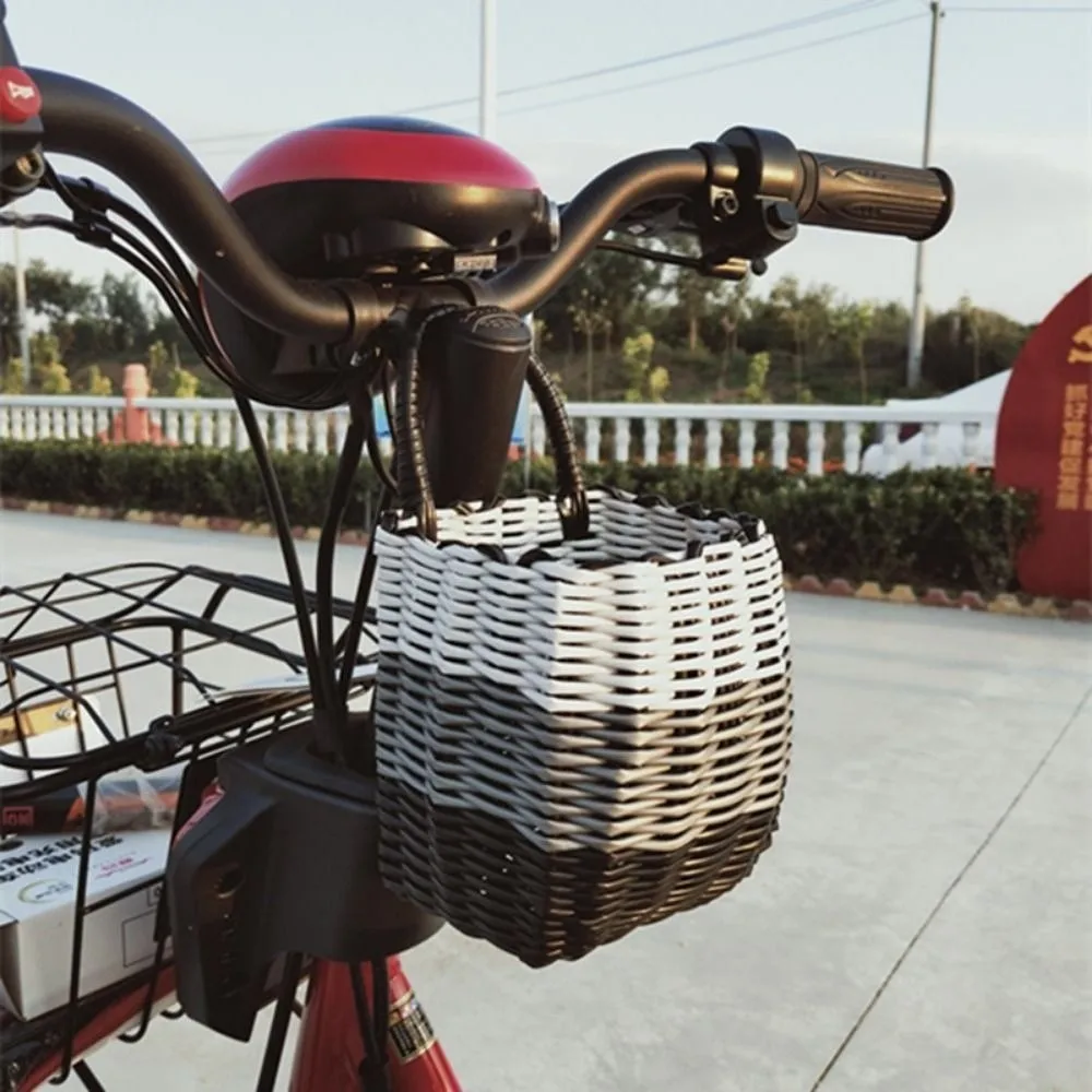 New Rattan Woven Handmade Wicker Shopping Basket Hand-held PE Home Vegetable Fruit Packing Multicolors Picnic Storage Basket
New Rattan Woven Handmade Wicker Shopping Basket Hand-held PE Home Vegetable Fruit Packing Multicolors Picnic Storage Basket