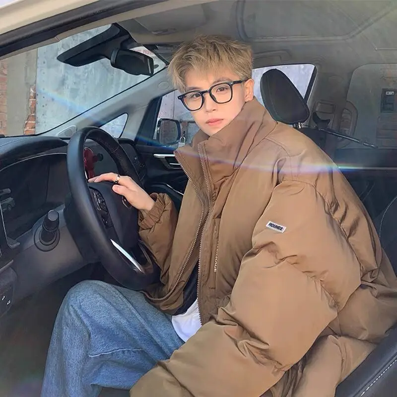 Мужская зимняя куртка в американском ретро-стиле из утепленного хлопка с воротником-стойкой, теплая, повседневная, свободного кроя
Мужская зимняя куртка в американском ретро-стиле из утепленного хлопка с воротником-стойкой, теплая, повседневная, свободного кроя