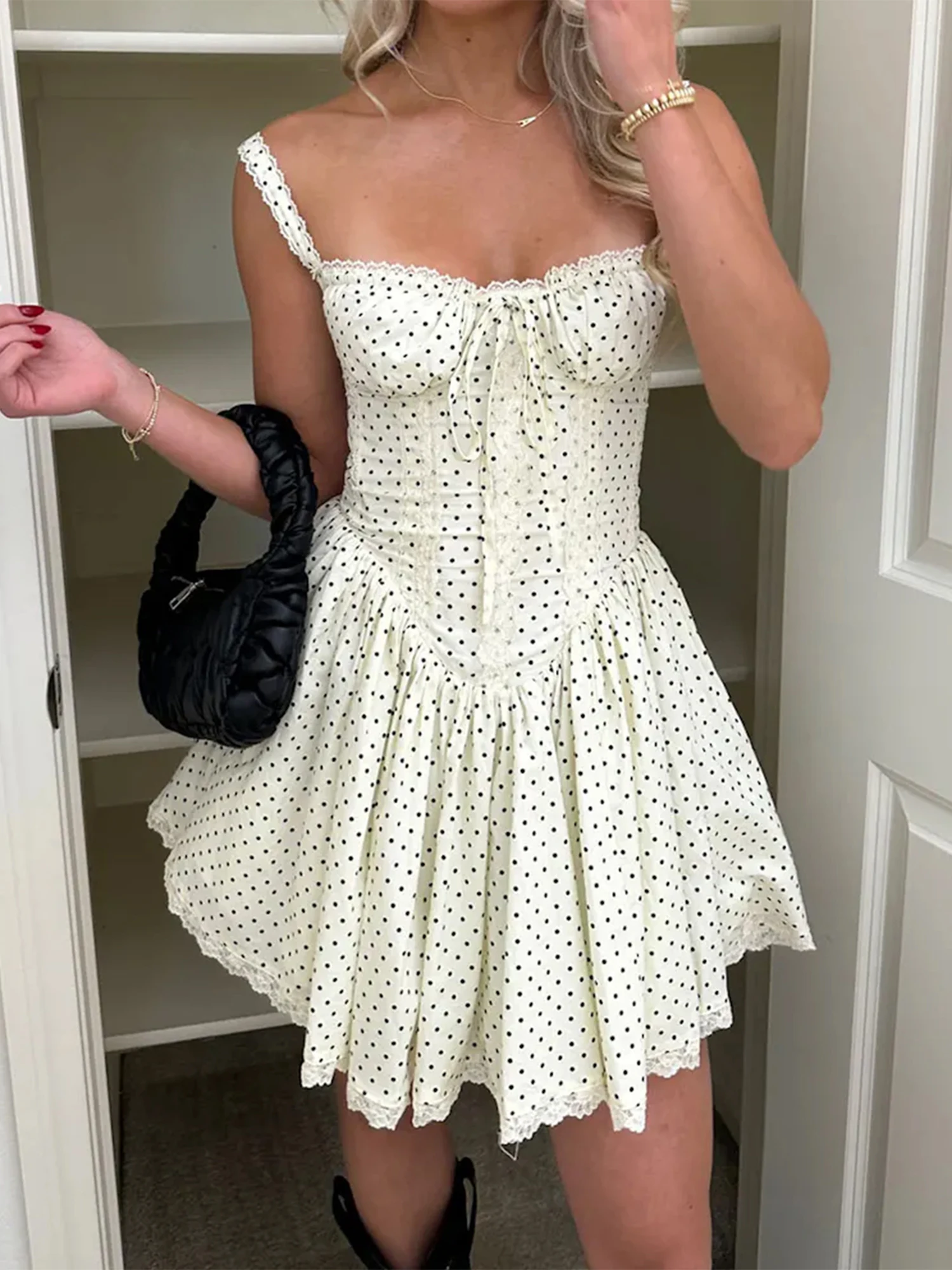 Women Spaghetti Strap Corset Dress Summer Dot Print Fashion A-Line Mini Party Dress
Women Spaghetti Strap Corset Dress Summer Dot Print Fashion A-Line Mini Party Dress