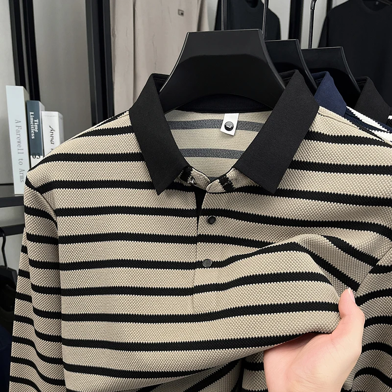 Men's Autumn New Style Striped Long-Sleeved T-Shirt Collar Color-Block Polo Shirt High-End Luxurious Business Casual Men's Wear
Men's Autumn New Style Striped Long-Sleeved T-Shirt Collar Color-Block Polo Shirt High-End Luxurious Business Casual Men's Wear