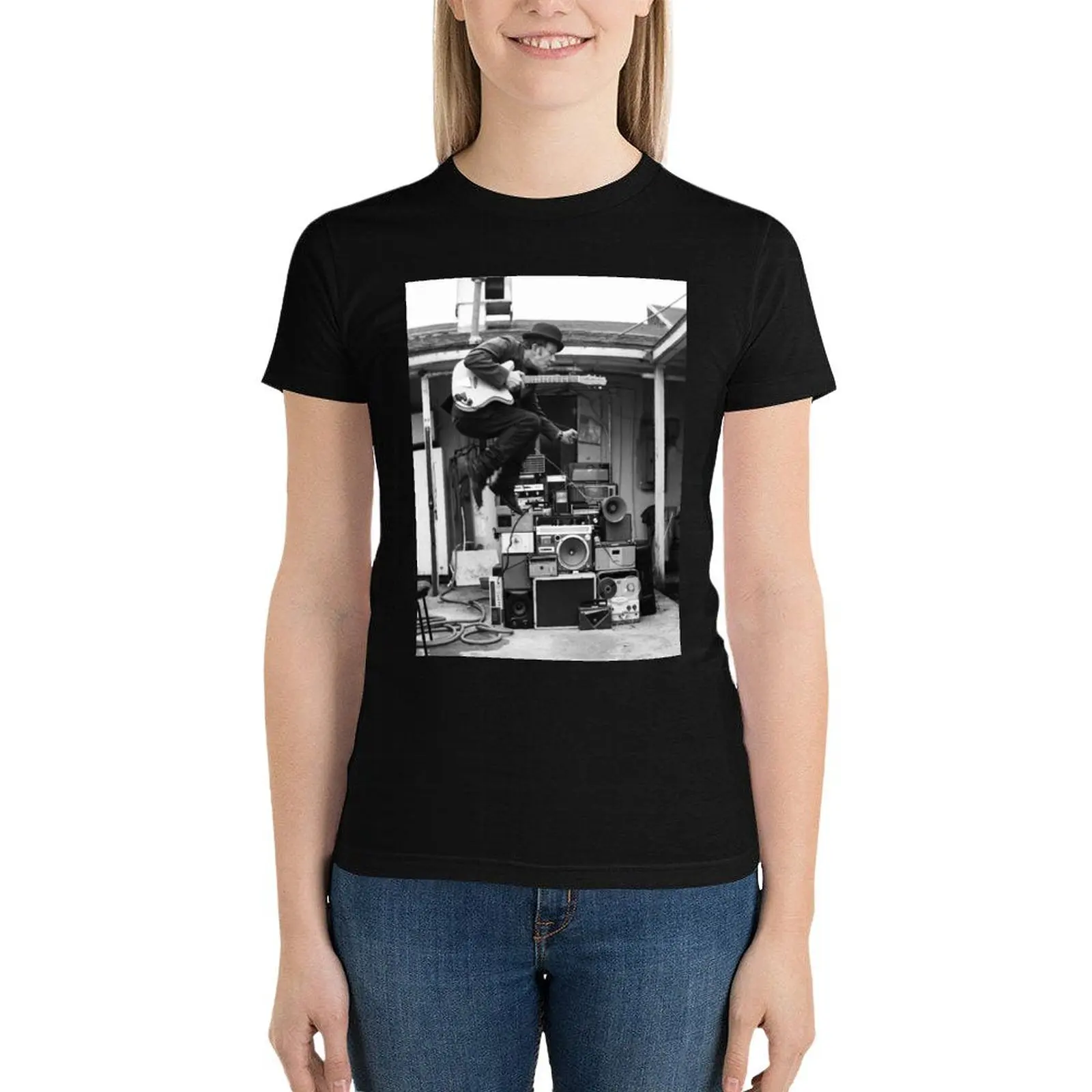 Tom Waits T-Shirt lady clothes aesthetic clothes summer clothes vintage t-shirts for Women graphic tees funny
Tom Waits T-Shirt lady clothes aesthetic clothes summer clothes vintage t-shirts for Women graphic tees funny