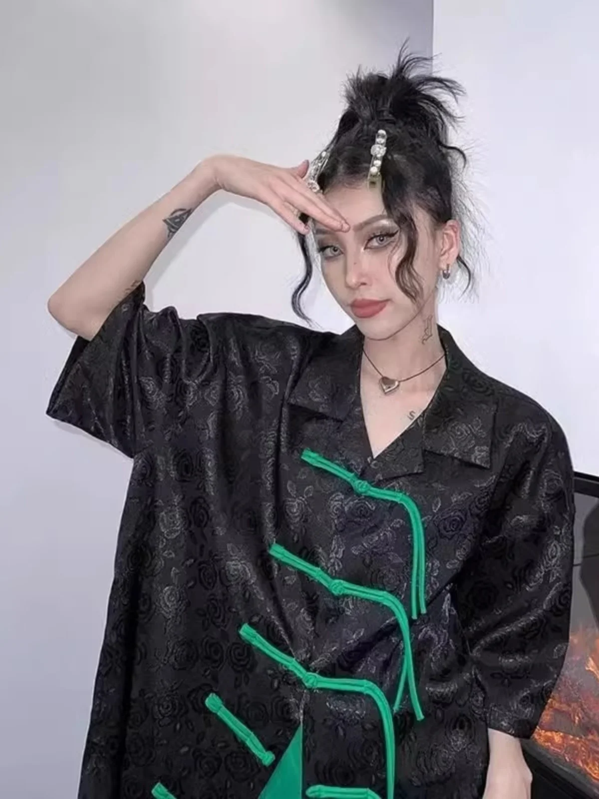 Extra Large 300 Pounds New Chinese Style Short Sleeve Shirt Women Summer High Fashion Button Elegant Top Polyester Fiber
Extra Large 300 Pounds New Chinese Style Short Sleeve Shirt Women Summer High Fashion Button Elegant Top Polyester Fiber