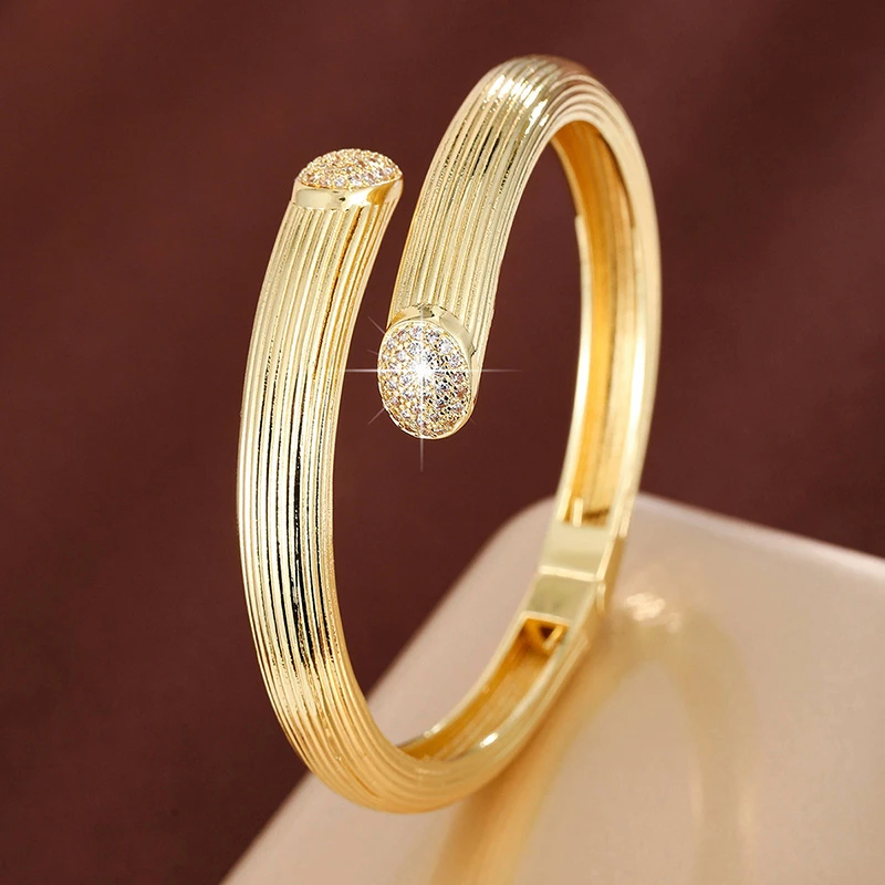 bracelet cuff silver Bangle Bracelet for Women Geometric Hollow Lines Wide Bangle Charm Jewelry Waterproof
bracelet cuff silver Bangle Bracelet for Women Geometric Hollow Lines Wide Bangle Charm Jewelry Waterproof