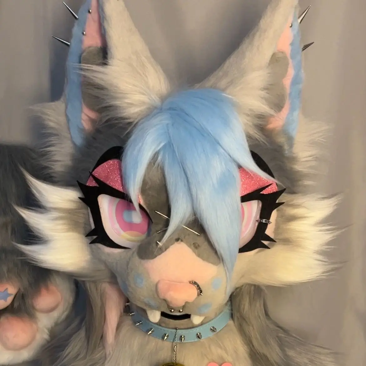 3D печать, реалистичный стиль, меховой костюм Kemono, повязка на голову, пушистые костюмы для косплея, аксессуары, базовая маска кигуруми для косплея
3D печать, реалистичный стиль, меховой костюм Kemono, повязка на голову, пушистые костюмы для косплея, аксессуары, базовая маска кигуруми для косплея