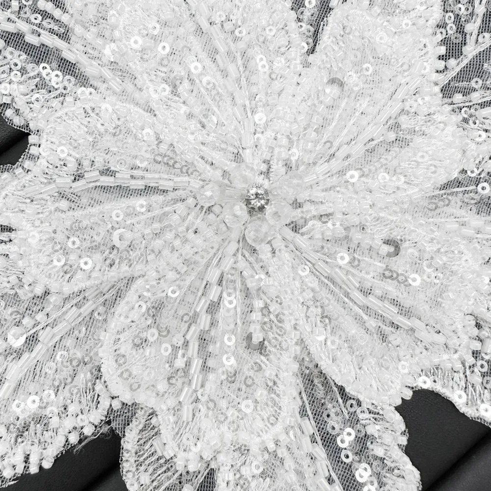 White multi-layer sequin beaded three-dimensional flower DIY clothing decoration Sweater coat accessories
White multi-layer sequin beaded three-dimensional flower DIY clothing decoration Sweater coat accessories