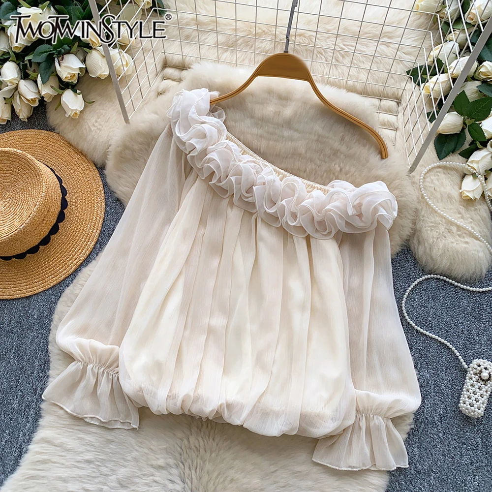 TWOTWINSTYLE нежные стильные однотонные свободные блузки для женщин с диагональным воротником и длинными рукавами, милые женские рубашки KBL549988 
TWOTWINSTYLE нежные стильные однотонные свободные блузки для женщин с диагональным воротником и длинными рукавами, милые женские рубашки KBL549988