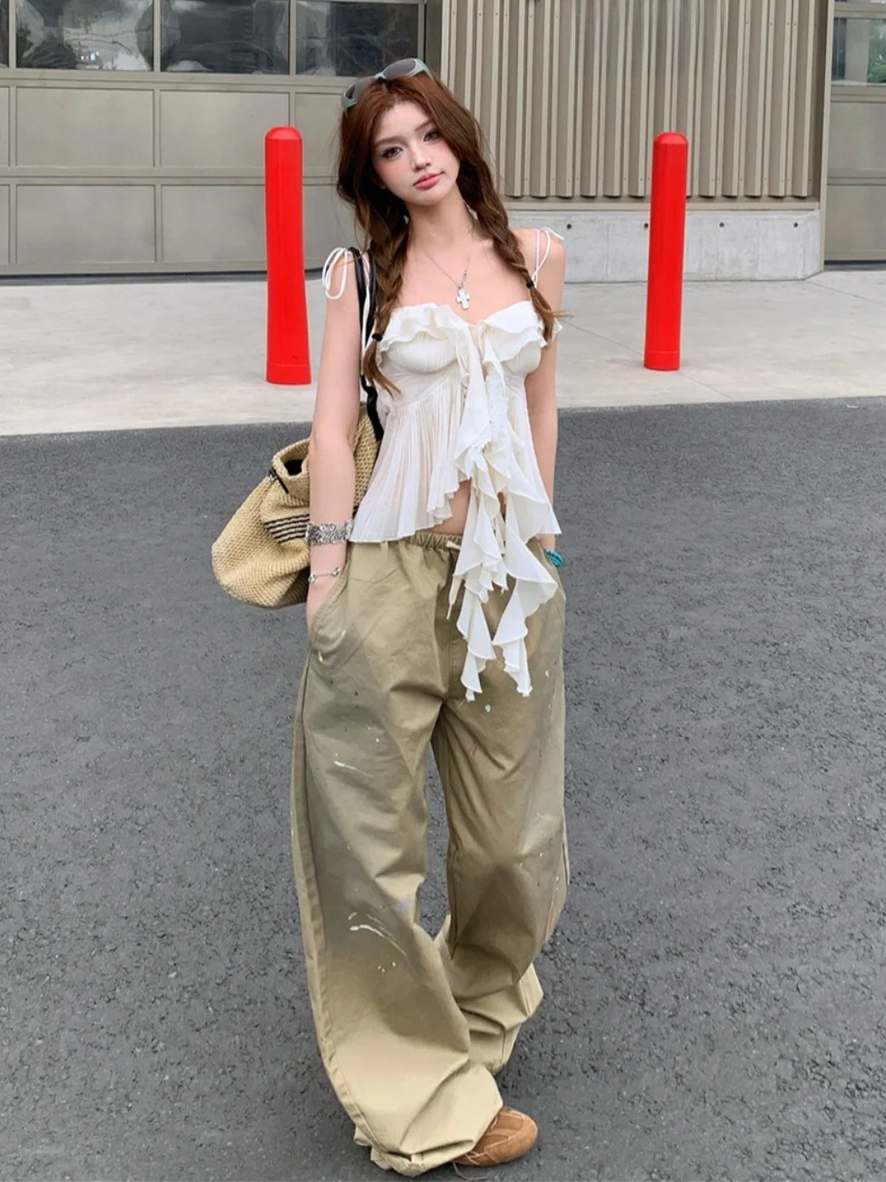 Summer New Design Hot Girl Two-Piece Set Wood Grain Strap Top Straight Leg Wide Leg Pants Women's Fashion Casual Style
Summer New Design Hot Girl Two-Piece Set Wood Grain Strap Top Straight Leg Wide Leg Pants Women's Fashion Casual Style