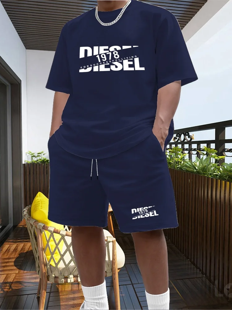 New trendy men's fashionable casual short sleeved T-shirt, T-shirt set, men's summer sports top
New trendy men's fashionable casual short sleeved T-shirt, T-shirt set, men's summer sports top