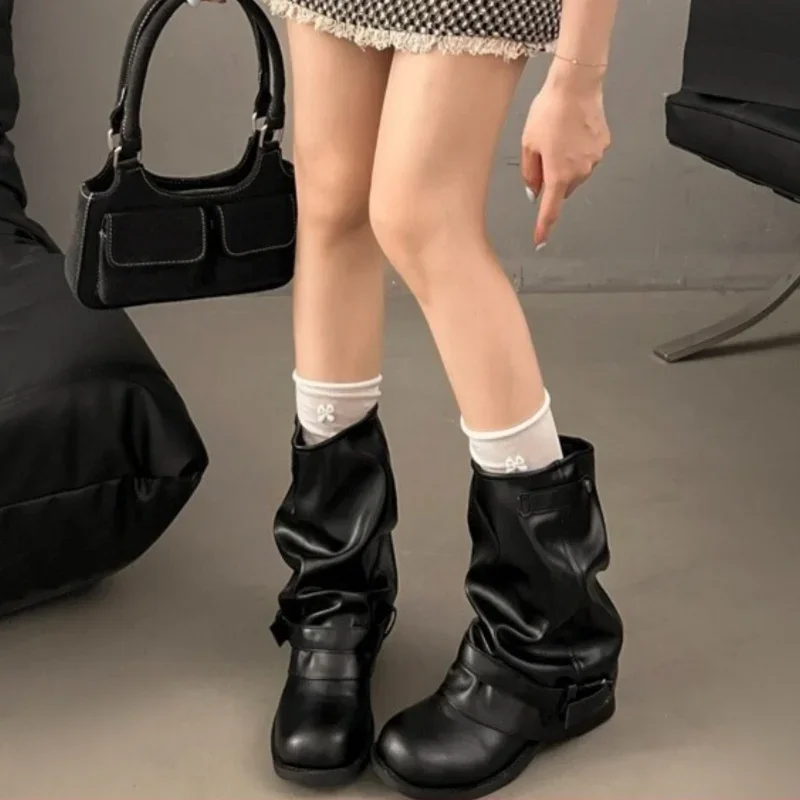 2025 Spring Autumn Casual Comfortable Women Boots Platform Solid Color Women Boots Trendy Versatile Slip On Women Short Boots
2025 Spring Autumn Casual Comfortable Women Boots Platform Solid Color Women Boots Trendy Versatile Slip On Women Short Boots