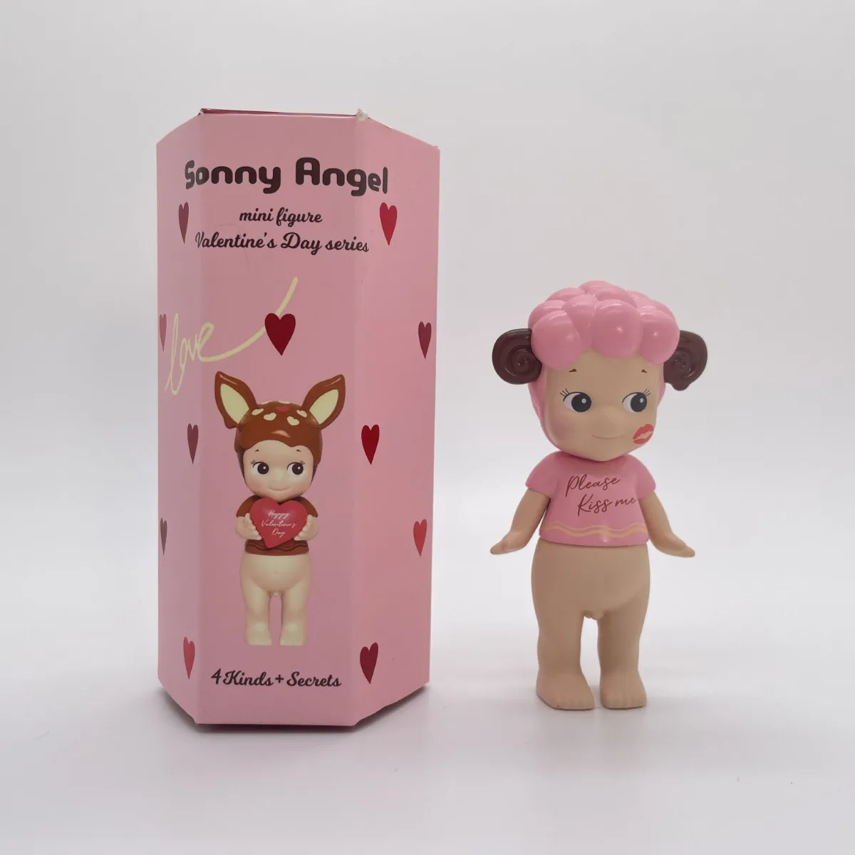 sonny angel Mini Figure Valentine's Day series 2019 Series Blind Box Random Box Dolls Lucky Box chocolate fawn SAS65386
sonny angel Mini Figure Valentine's Day series 2019 Series Blind Box Random Box Dolls Lucky Box chocolate fawn SAS65386