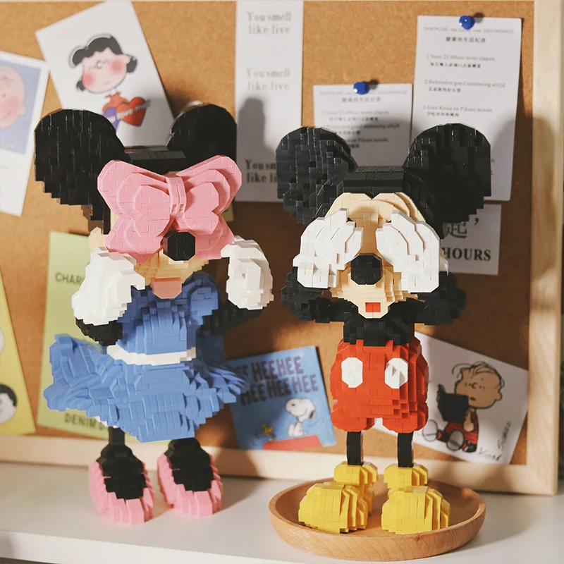 Disney Микки Маус Алмазные строительные блоки Дональд Дак Классические повязки на глаза Минни Маус Дейзи Мини-кирпичи Фигурки Игрушки для подарка
Disney Микки Маус Алмазные строительные блоки Дональд Дак Классические повязки на глаза Минни Маус Дейзи Мини-кирпичи Фигурки Игрушки для подарка