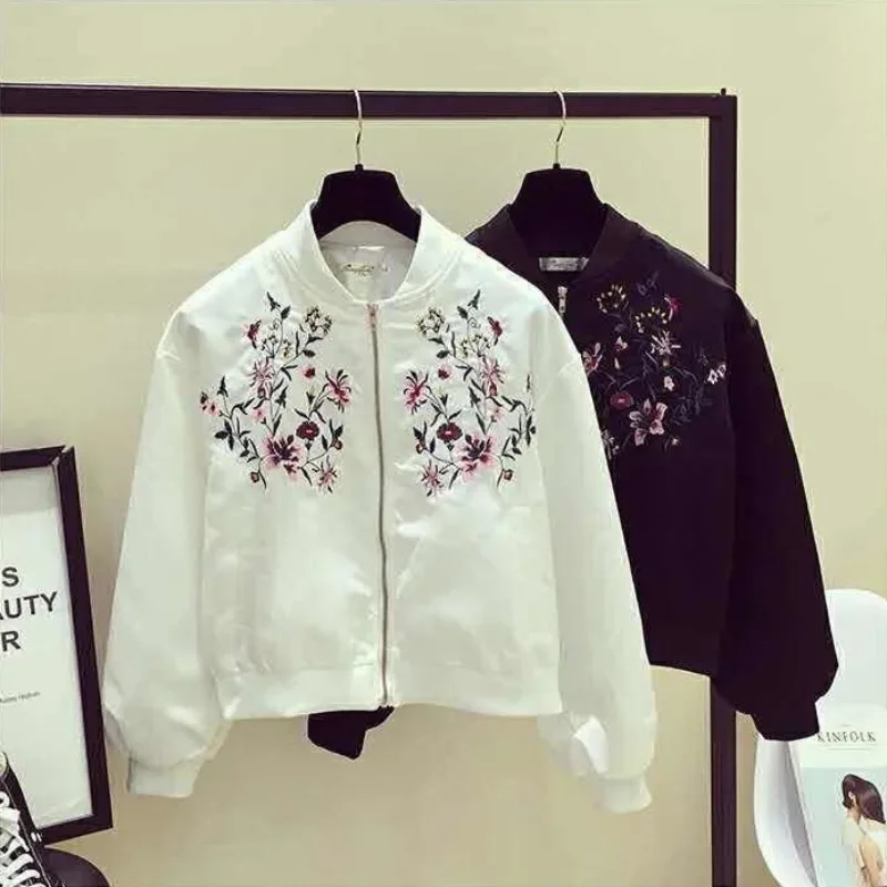 Zip-up Short Bomber Jacket for Women Lightweight Baseball Aviator Coat Woman Great Pretty Luxury Trend 2024 Korean Style Fashion
Zip-up Short Bomber Jacket for Women Lightweight Baseball Aviator Coat Woman Great Pretty Luxury Trend 2024 Korean Style Fashion
