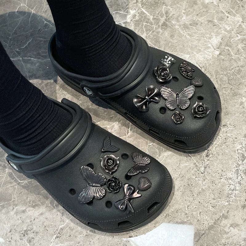Vintage Elegant Butterfly Shoe Decorations DIY All-match Quality Shoe Accessories Cartoon Cute Clogs Charms Designer Fashion New
Vintage Elegant Butterfly Shoe Decorations DIY All-match Quality Shoe Accessories Cartoon Cute Clogs Charms Designer Fashion New