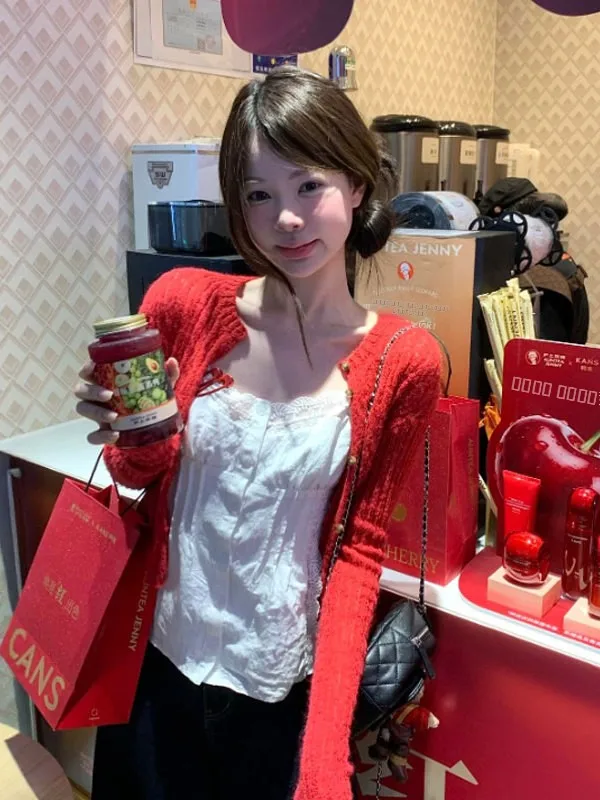 Unique Vintage Red Open Cardigan And Strap Top Set Beautiful Ageless Spring Outfit Two Piece Set Fashionable Casual Wear
Unique Vintage Red Open Cardigan And Strap Top Set Beautiful Ageless Spring Outfit Two Piece Set Fashionable Casual Wear