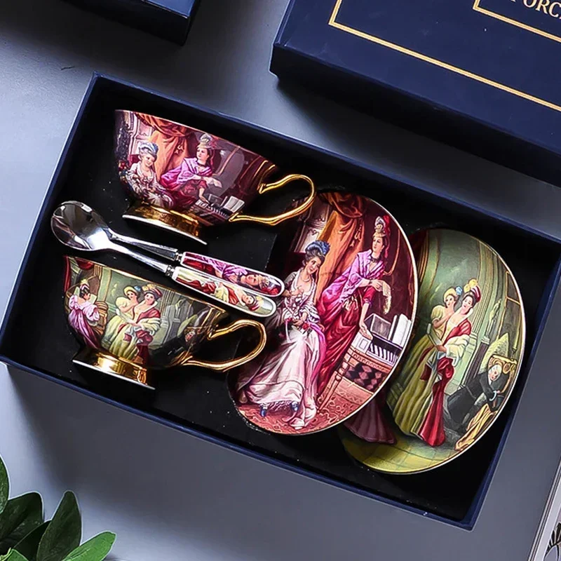 Europ Style Bone China Couple Coffee Cup Set with Gift Box British Porcelain Afternoon Tea Cup Saucer Spoon Ceative Wedding Cup
Europ Style Bone China Couple Coffee Cup Set with Gift Box British Porcelain Afternoon Tea Cup Saucer Spoon Ceative Wedding Cup