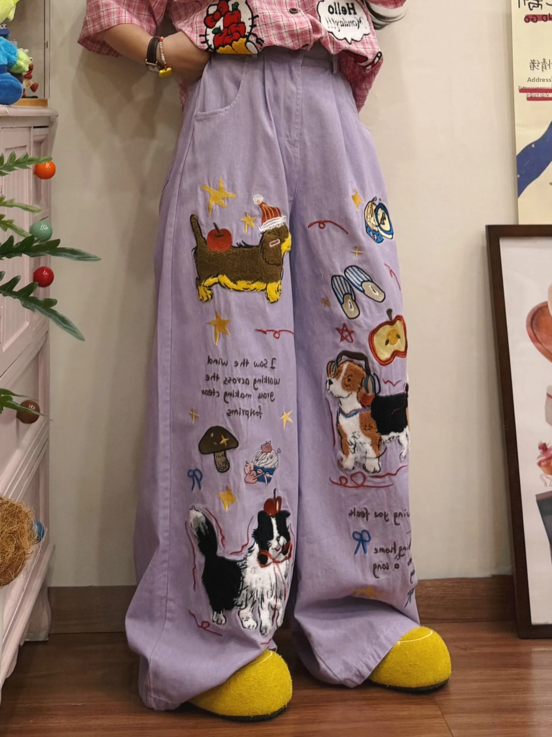 BIBULU Retro Cartoon Dog Embroidery Wide Leg Pants Women Loose Straight Casual Long Trousers Purple Trendy Four Seasons
BIBULU Retro Cartoon Dog Embroidery Wide Leg Pants Women Loose Straight Casual Long Trousers Purple Trendy Four Seasons