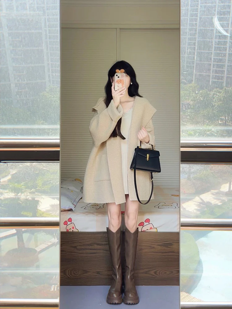 Soft Cozy Knitted Hat Jacket Women's Mid-Length Sweater Coat Korean Style Commute Thick Autumn Winter Fashion Element Hat
Soft Cozy Knitted Hat Jacket Women's Mid-Length Sweater Coat Korean Style Commute Thick Autumn Winter Fashion Element Hat