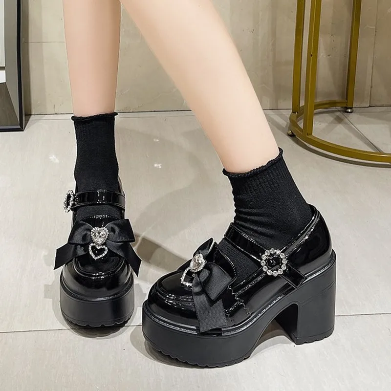 New Thick Bottom Mary Jane Small Leather Shoes Women 2026 Autumn Design Punk Lolita Shoes Women Fashion Versatile Loafers Casual
New Thick Bottom Mary Jane Small Leather Shoes Women 2026 Autumn Design Punk Lolita Shoes Women Fashion Versatile Loafers Casual