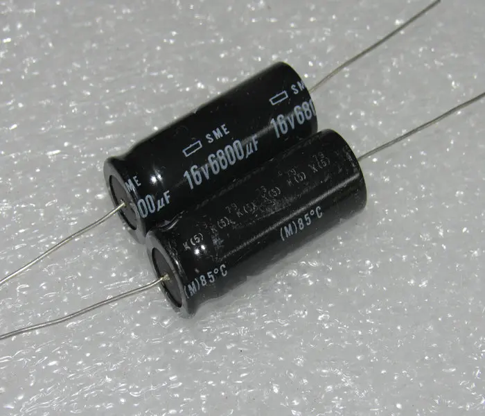 10 шт./японская серия SME 16V6800UF осевой лихорадка алюминиевый электролитический конденсатор
10 шт./японская серия SME 16V6800UF осевой лихорадка алюминиевый электролитический конденсатор