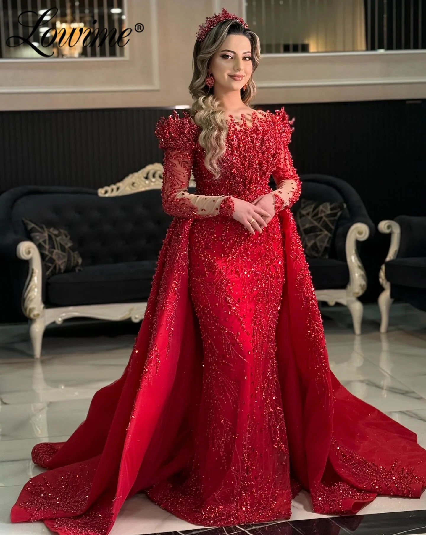 Изысканные красные вечерние платья 2026 года на заказ с длинными рукавами, кристаллами, для мусульманских свадеб, помолвок и выпускных вечеров, со съемным шлейфом
Изысканные красные вечерние платья 2026 года на заказ с длинными рукавами, кристаллами, для мусульманских свадеб, помолвок и выпускных вечеров, со съемным шлейфом