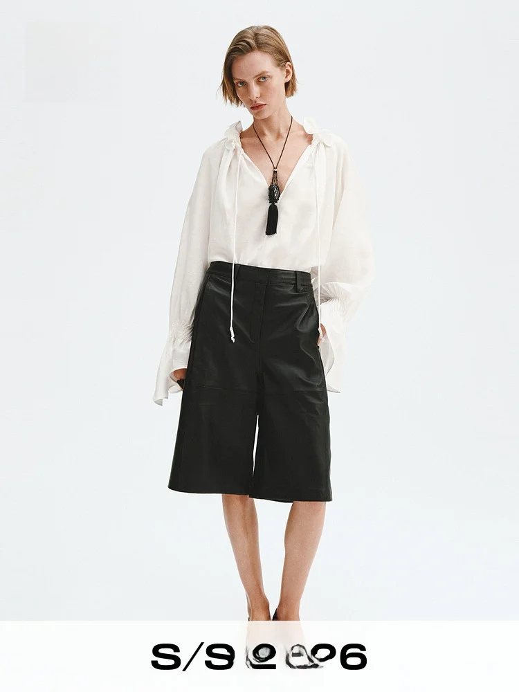 Romantic Linen Shirt for Women H&M Spring 2026 Outdoor Travel Vintage Style Loose Fit Long Sleeve with Tie And Gathers
Romantic Linen Shirt for Women H&M Spring 2026 Outdoor Travel Vintage Style Loose Fit Long Sleeve with Tie And Gathers