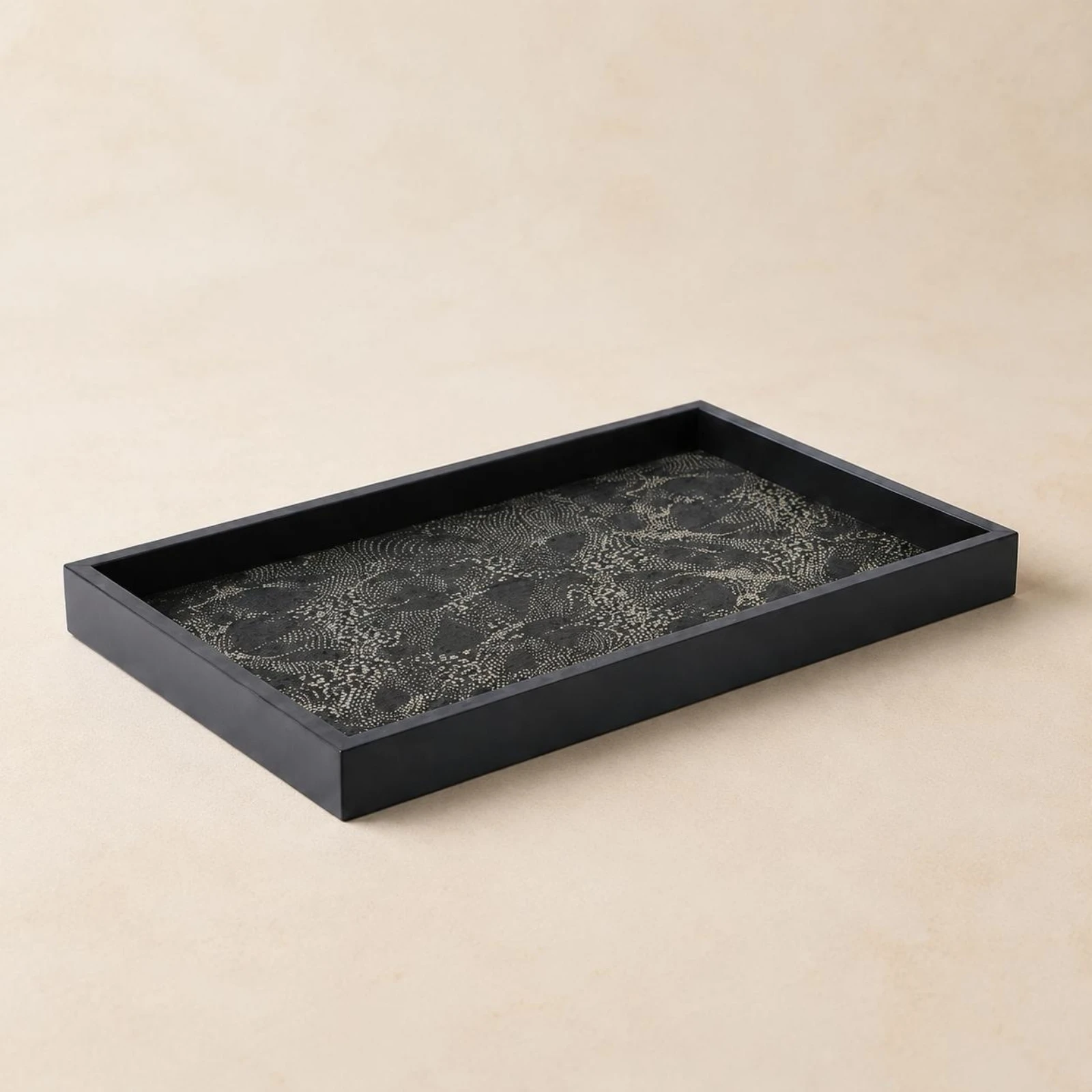 Wave Pattern Tray Decorative Chinese Design Tray Home Decor Item Sturdy Large Size for Entryway
Wave Pattern Tray Decorative Chinese Design Tray Home Decor Item Sturdy Large Size for Entryway